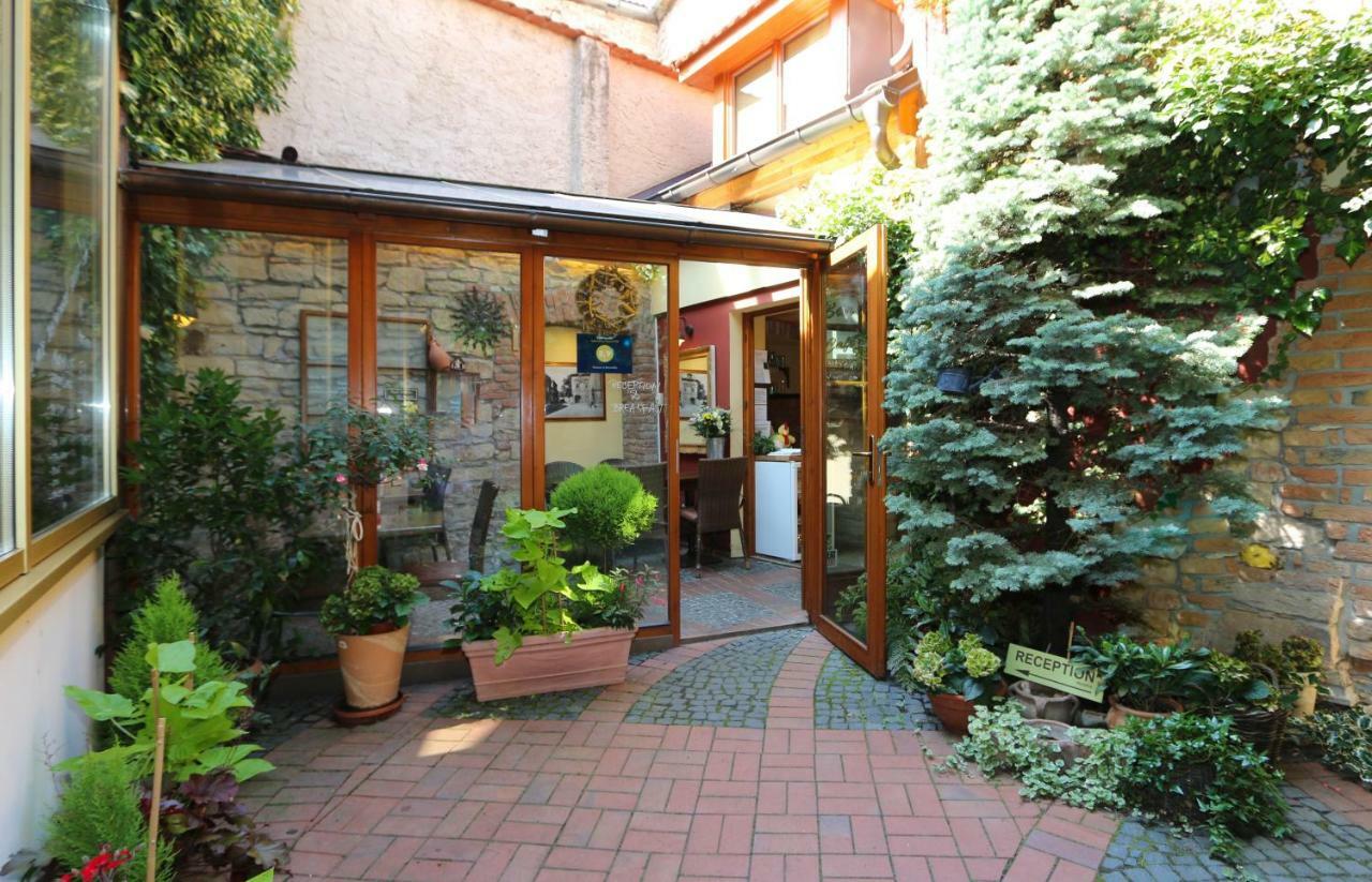 Penzion U Borovicku Litomerice Exterior photo